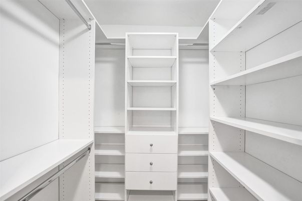 Interior, Walk-in Closets