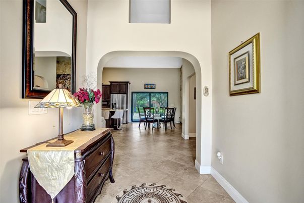 Dining room, Interior