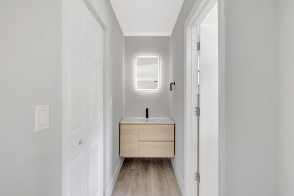 Bathroom, Interior, Wood Texture Flooring