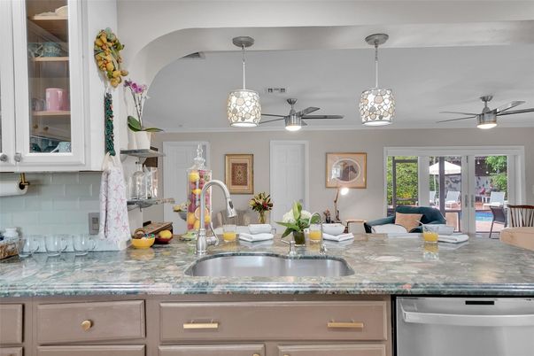 Interior, Kitchen, Pendant Lights