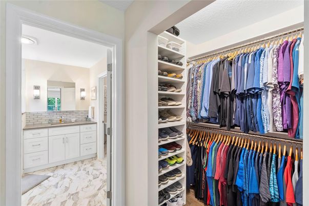 Interior, Marble, Walk-in Closets