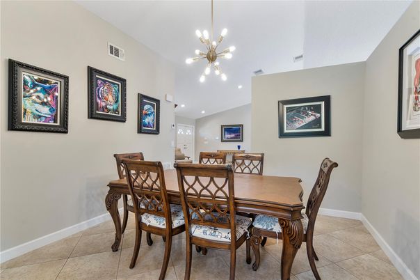 Dining room, Interior, Pendant Lights, Recessed Lighting