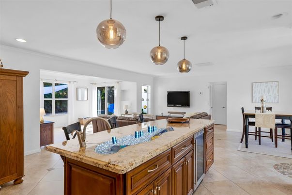 Dining room, Interior, Kitchen, Living room, Pendant Lights, Recessed Lighting