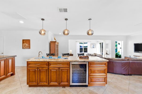 Interior, Kitchen, Living room, Pendant Lights, Recessed Lighting