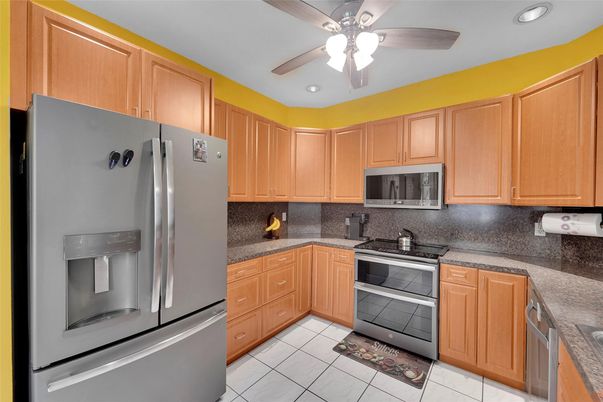 Interior, Kitchen, Recessed Lighting
