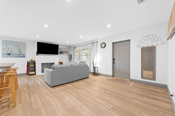 Fireplace, Interior, Living room, Recessed Lighting, Wood Texture Flooring