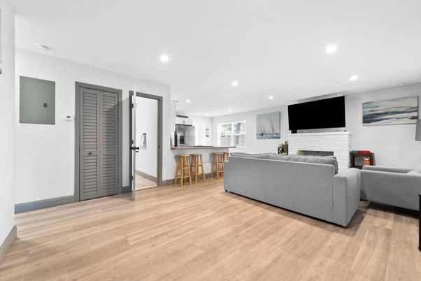 Fireplace, Interior, Kitchen, Living room, Recessed Lighting, Wood Texture Flooring