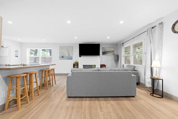 Fireplace, Interior, Living room, Recessed Lighting, Wood Texture Flooring