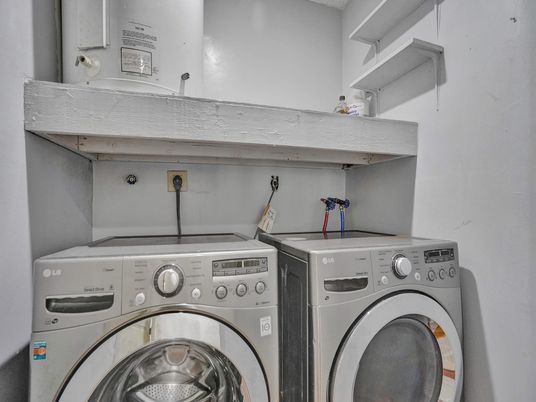 Interior, Washer