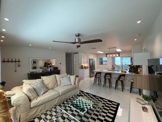 Dining room, Interior, Kitchen, Living room, Pendant Lights, Recessed Lighting