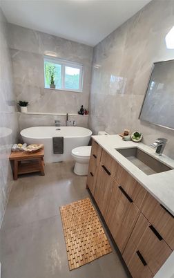 Bathroom, Dual Sink Vanities, Free Standing Baths, Interior, Marble Walls