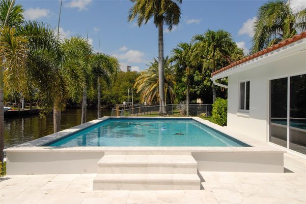 Exterior, Pool, Water