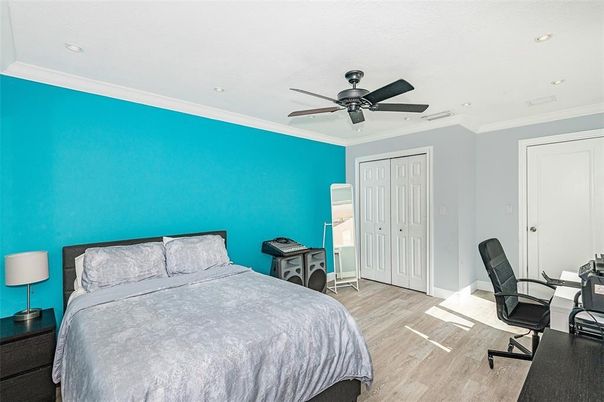 Bedroom, Home Office, Interior, Recessed Lighting, Wood Texture Flooring