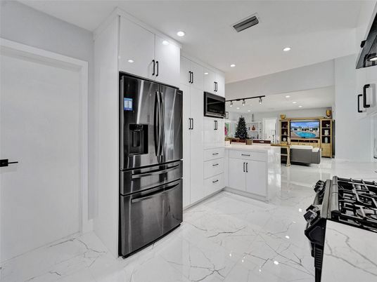 Interior, Kitchen, Marble, Recessed Lighting