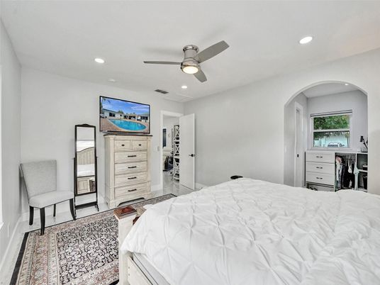 Bedroom, Interior, Recessed Lighting