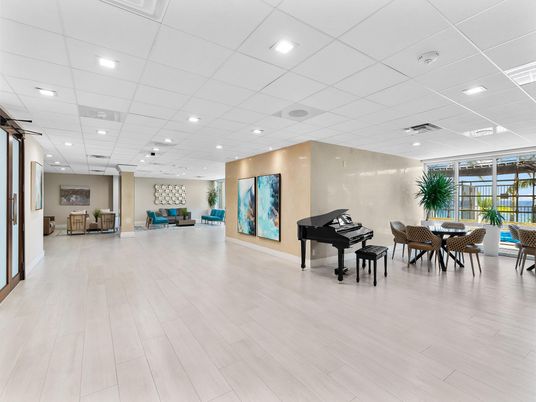Dining room, Interior, Piano, Recessed Lighting, Wood Texture Flooring
