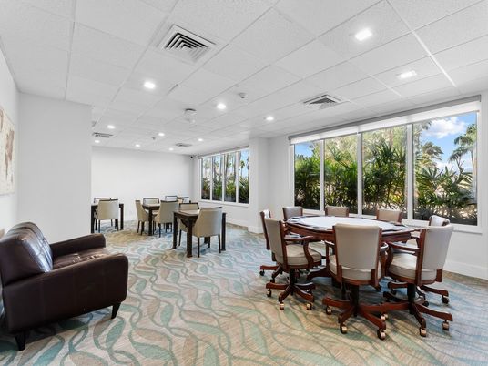 Dining room, Interior, Recessed Lighting