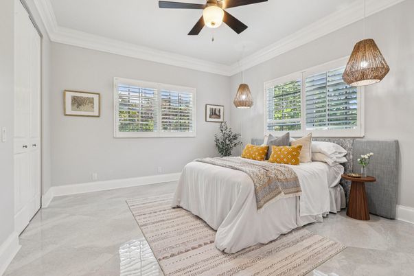 Bedroom, Interior, Pendant Lights
