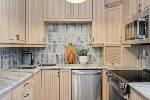 Interior, Kitchen, Stainless Steel Appliances