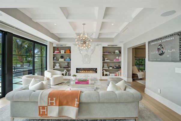 Fireplace, Interior, Living room, Pendant Lights, Recessed Lighting, Wood Texture Flooring