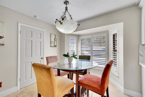 Dining room, Interior, Pendant Lights