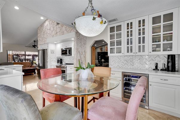 Dining room, Interior, Kitchen, Recessed Lighting, Stainless Steel Appliances