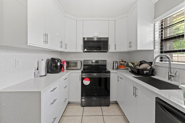 Interior, Kitchen, Stainless Steel Appliances