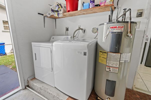 Interior, Washer