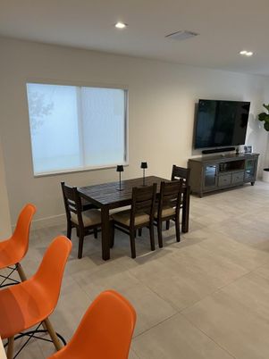 Dining room, Interior, Recessed Lighting
