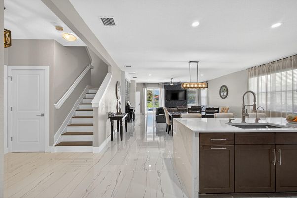 Dining room, Interior, Kitchen, Pendant Lights, Recessed Lighting