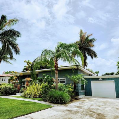 Attached, Backyard, Exterior, Facade, Ranch