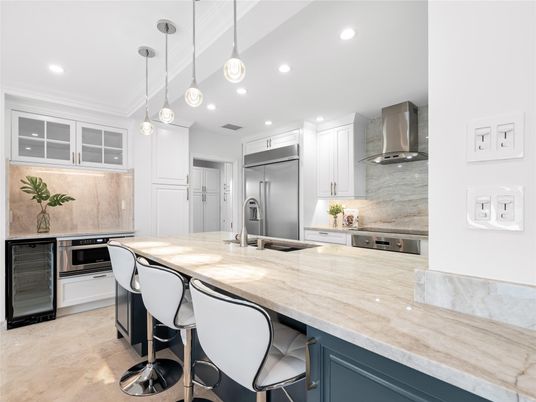 Interior, Kitchen, Pendant Lights, Recessed Lighting, Stainless Steel Appliances