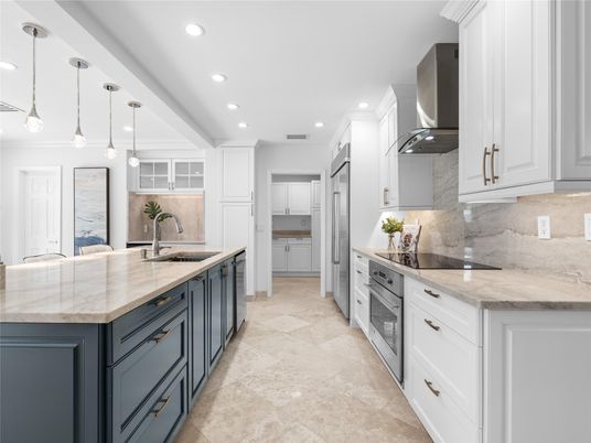 Interior, Kitchen, Pendant Lights, Recessed Lighting, Stainless Steel Appliances