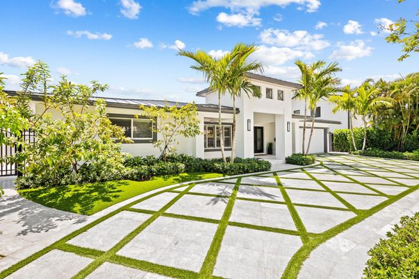Backyard, Exterior, Facade, Mediterranean