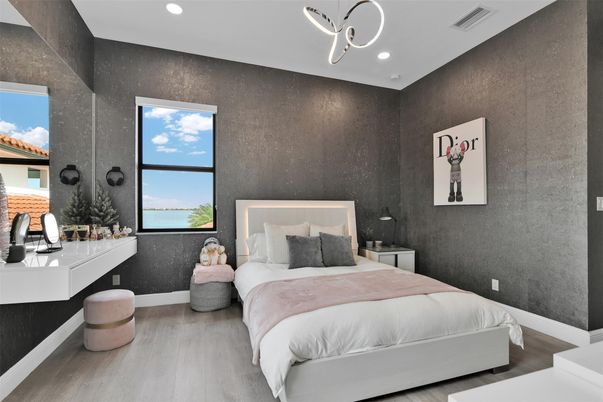 Bedroom, Interior, Pendant Lights, Recessed Lighting, Wood Texture Flooring