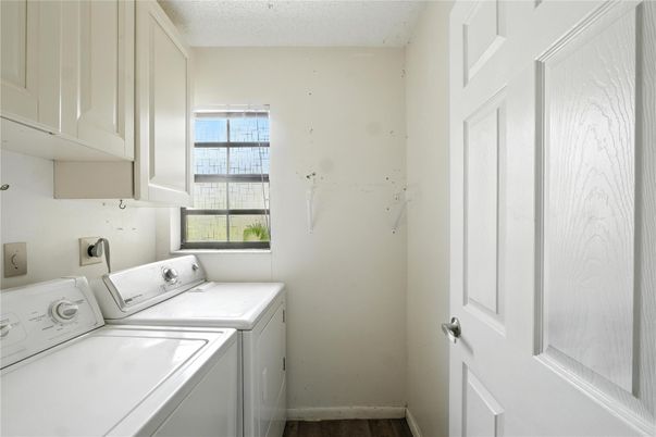 Interior, Washer