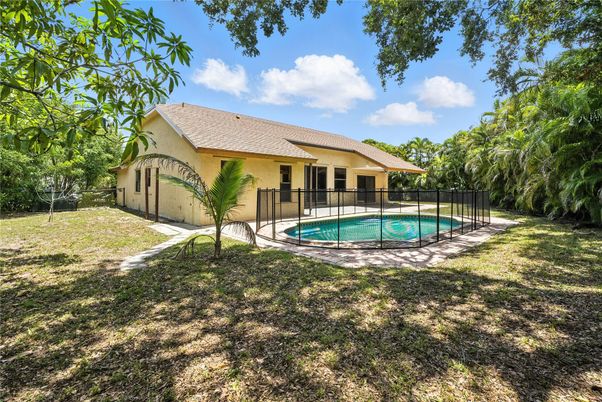 Backyard, Exterior, Pool
