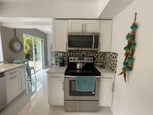 Interior, Kitchen, Stainless Steel Appliances