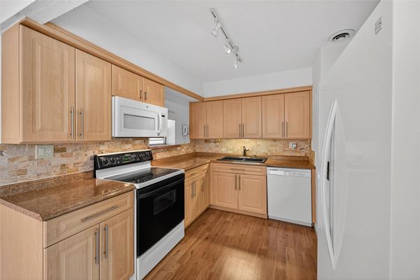 Interior, Kitchen, Wood Texture Flooring