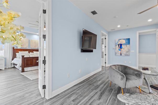 Bedroom, Interior, Recessed Lighting, Wood Texture Flooring