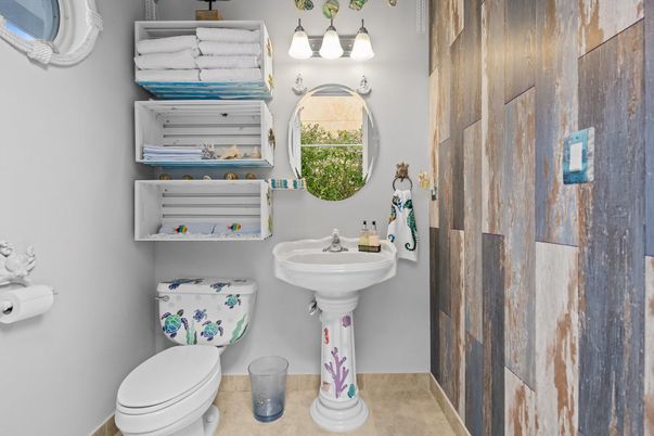 Bathroom, Interior