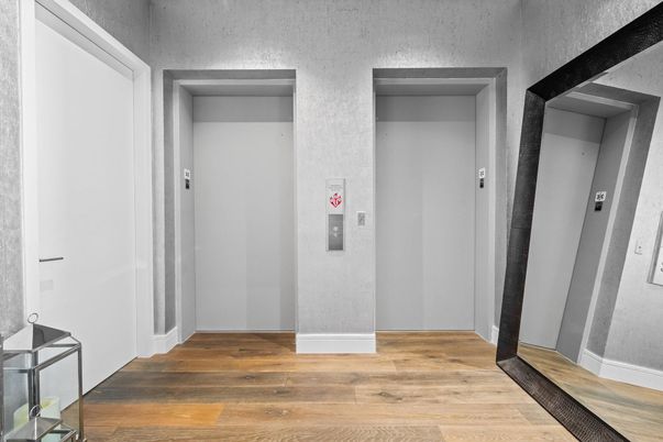 Elevator, Interior, Wood Texture Flooring