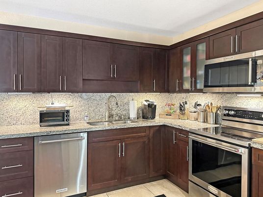 Interior, Kitchen, Stainless Steel Appliances