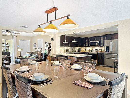 Dining room, Interior, Kitchen, Pendant Lights, Stainless Steel Appliances