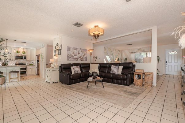 Interior, Kitchen, Living room, Recessed Lighting, Stainless Steel Appliances