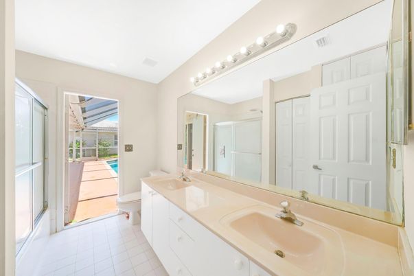 Bathroom, Dual Sink Vanities, Glass Shower, Interior