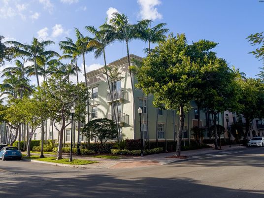 Exterior, Facade, Condo Building