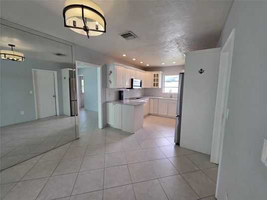 Interior, Kitchen, Recessed Lighting