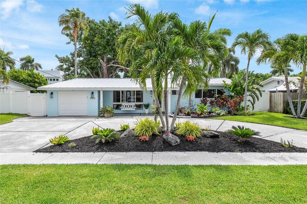 Attached, Backyard, Exterior, Facade, Ranch