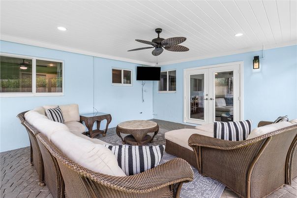 Exterior, Recessed Lighting